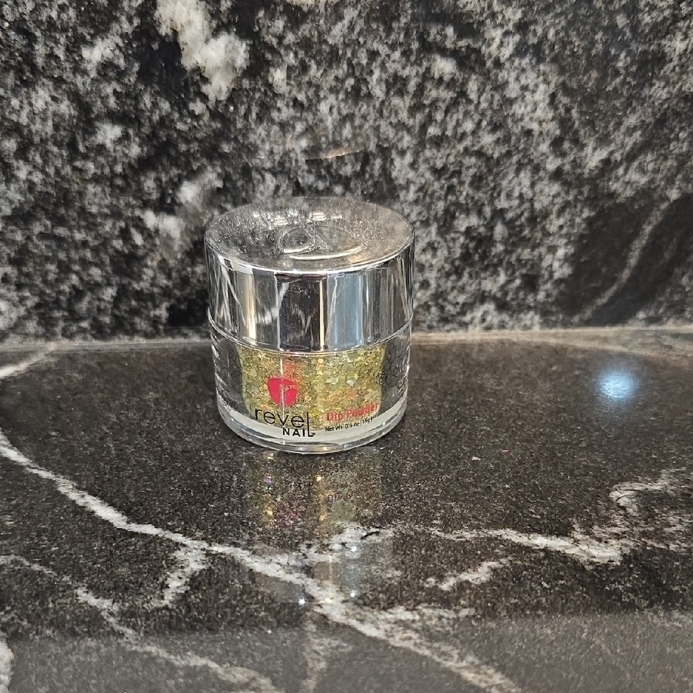 DOR20-4 Revel Nail Dip Powder